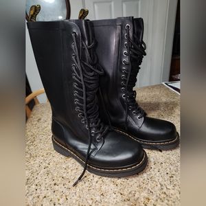 Dr Martens Rubber Boots